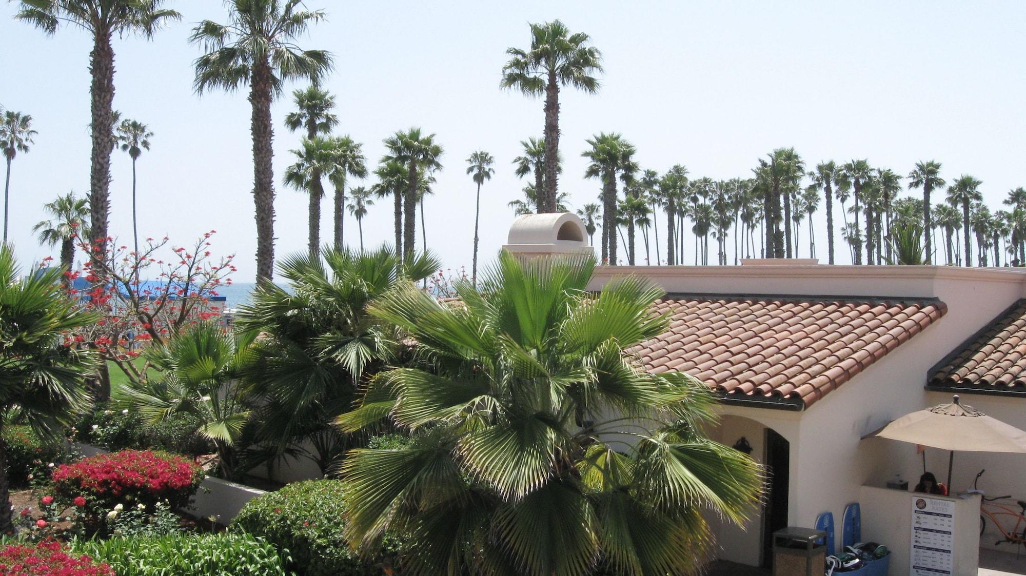 Hilton Santa Barbara Beachfront Resort Esterno foto