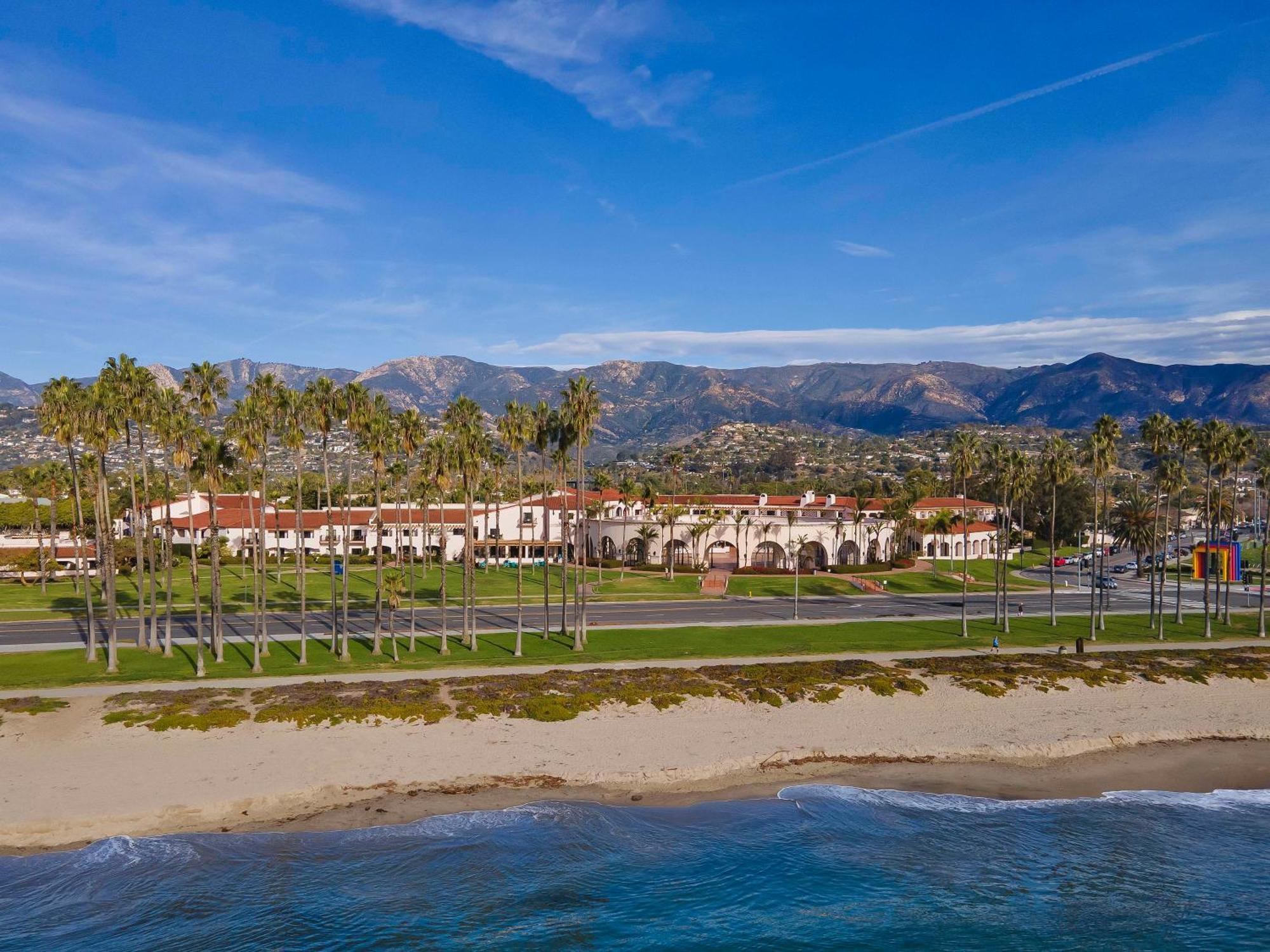 Hilton Santa Barbara Beachfront Resort Esterno foto