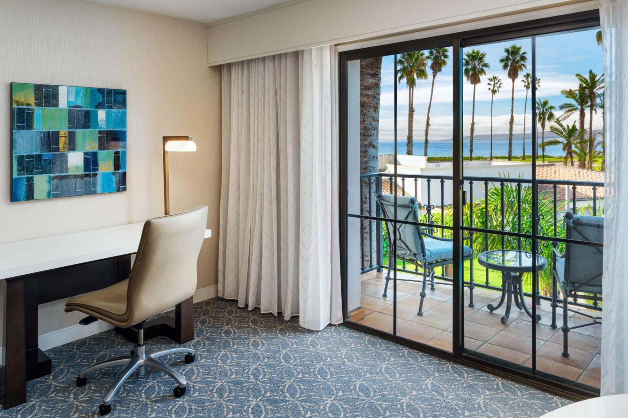 Hilton Santa Barbara Beachfront Resort Esterno foto